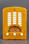 Emerson BT-245 Catalin ’Tombstone’ Radio in Swirled Yellow + Ivory